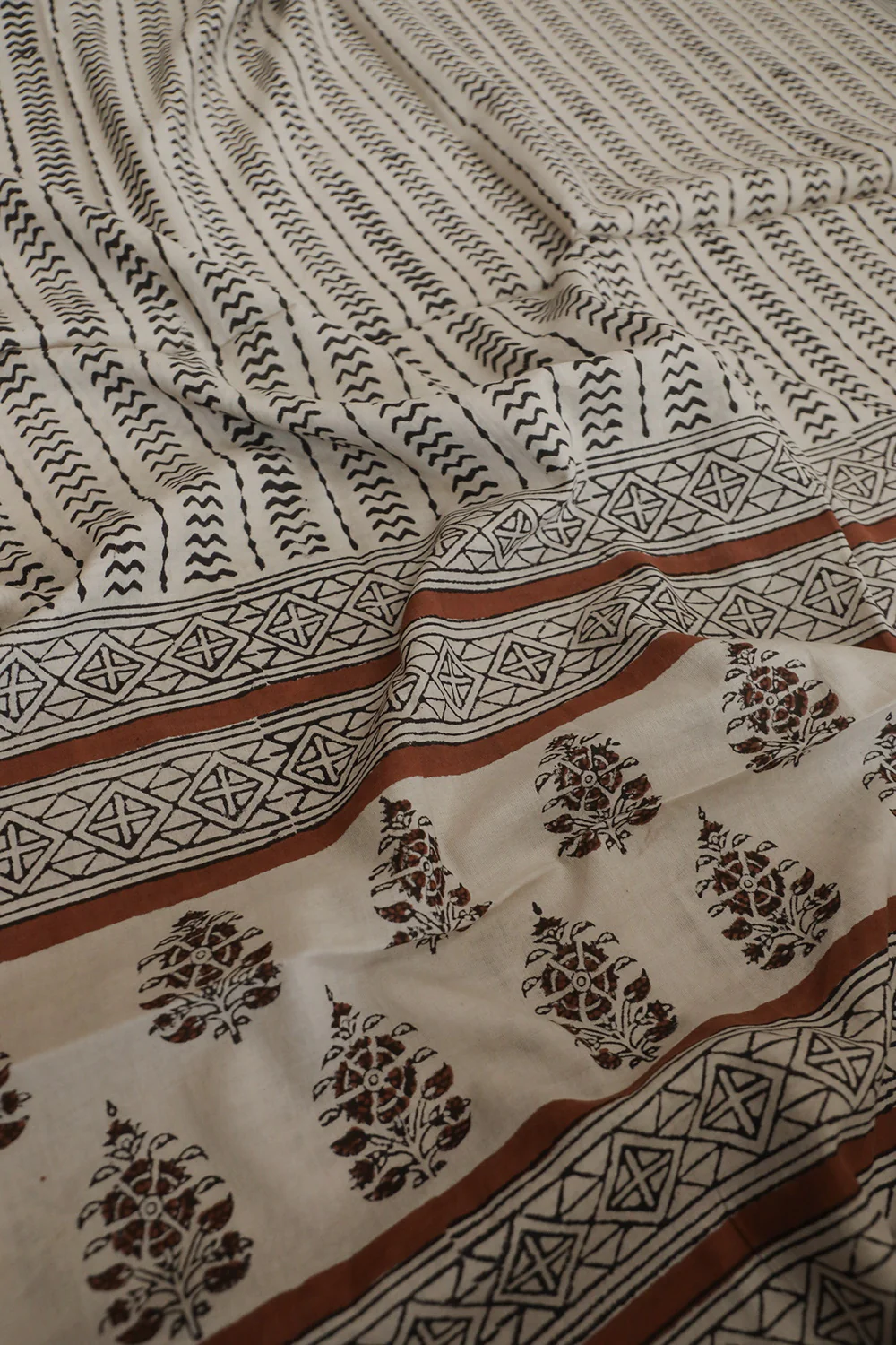 Striped Pattern on Cream Block Printed Mul Cotton Dupatta - Image 2