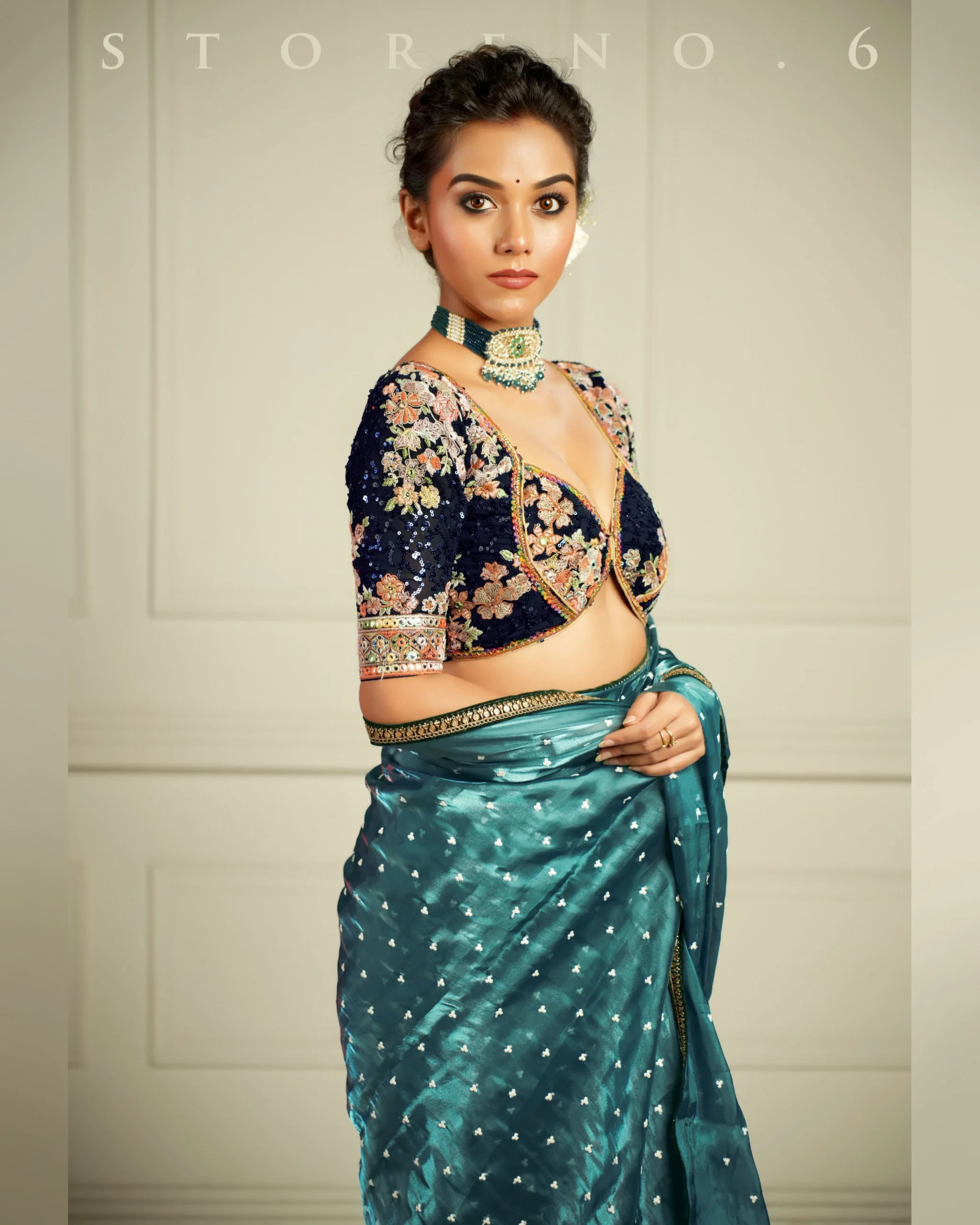 NEELI AFSOON BLOUSE - Image 4